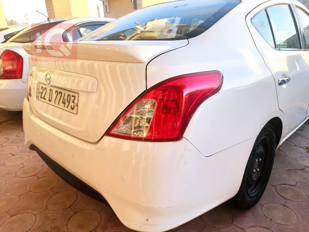 Nissan Sunny